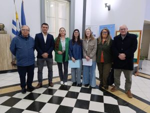 Gran parte de la bancada de ediles del Partido Nacional no ingresó a sala en la sesión extraordinaria